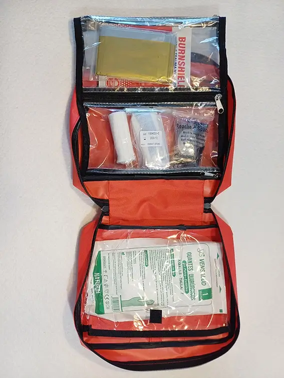 Photo d'une trousse de secours